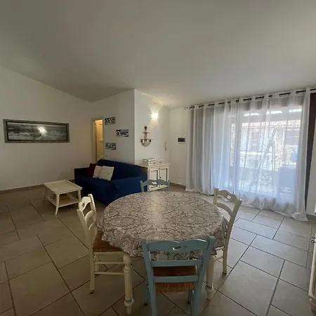 Sunny House Διαμέρισμα